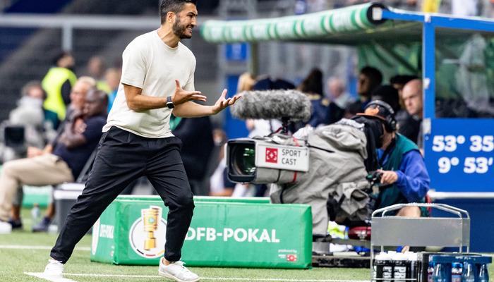 Borussia Dortmund Teknik Direktörü Nuri Şahin, ilk resmi maçında yapacağını yaptı! Almanya, Almanya Bundesliga'da bunu konuşuyor.