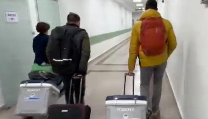 Beynin ölümü gerçekleşti, ailesi organlarını bağışladı: 3 hastanın aileleri umut doluydu ...