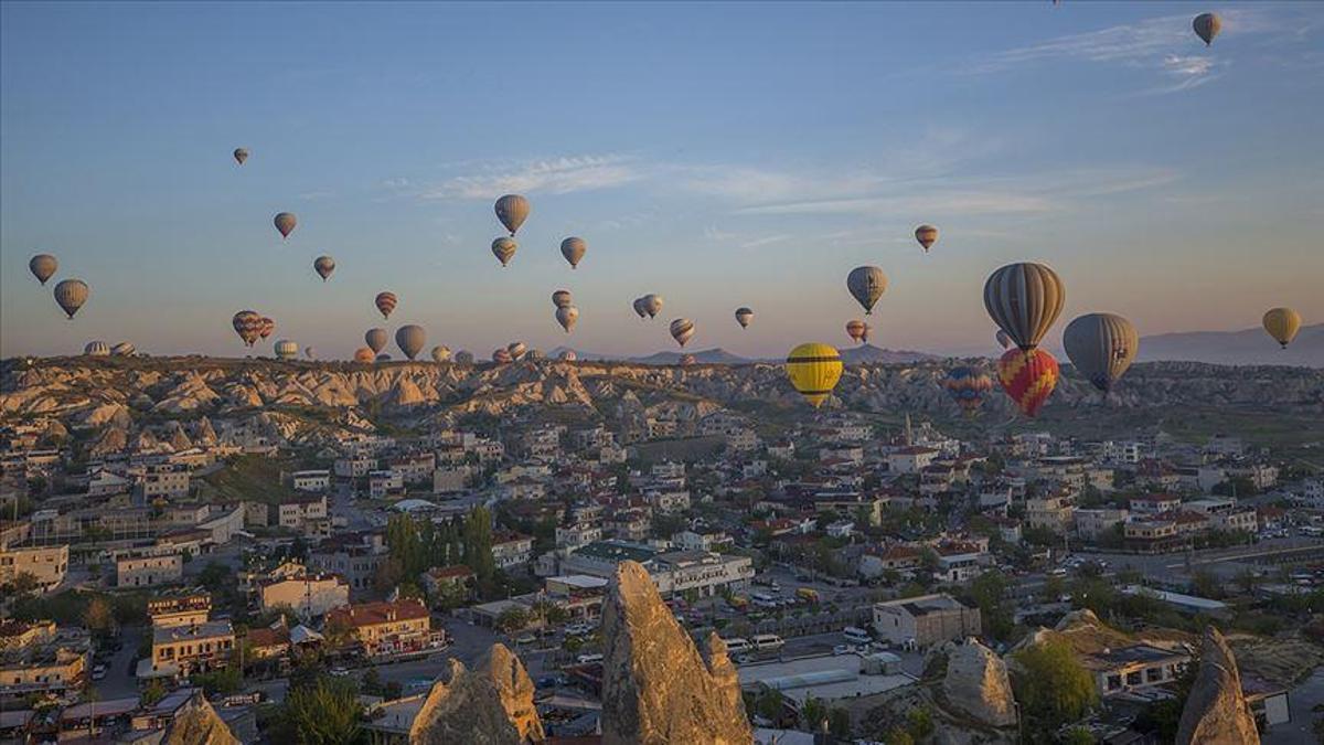 Kapadokya nerede ve oraya nasıl gidilir? Kapadokya'da gezilecek yerler nerelerdir ve neler yapılır?