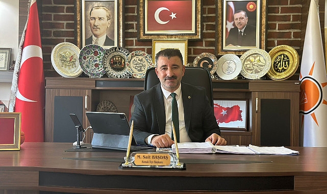 AK Başdaş Partisi Konak İlçe Başkanı'ndan "Konak Belediyesi'nin borç pankartını asın" çağrısı - GÜNDEM