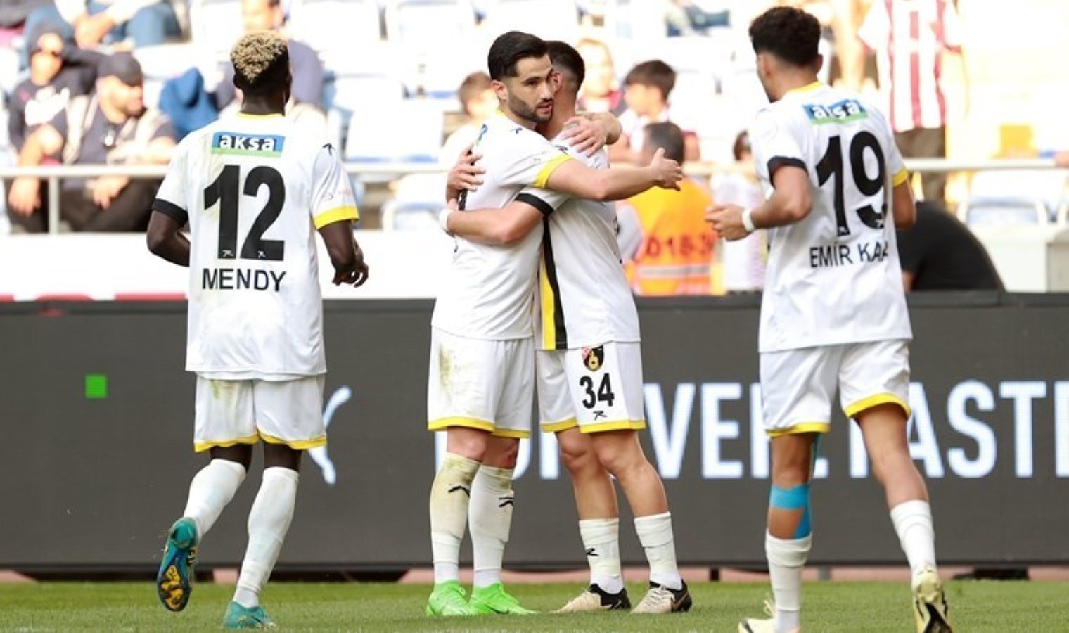 İstanbulspor farkla kazandı!  Hatayspor - İstanbulspor 0-3 - Son dakika spor haberleri