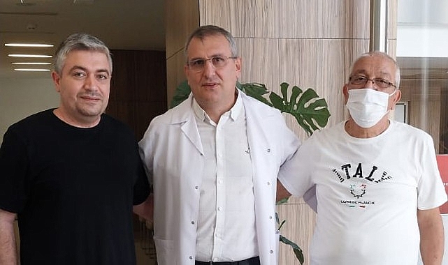 Karaciğer nakli sayesinde hayatta kalan baba-oğul, artık Ramazan Bayramı'nı ve Babalar Günü'nü sağlıklı bir şekilde kutlayacak - SAĞLIK