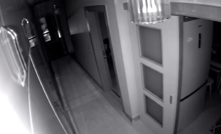 Gaziantep'te Deprem Anı Güvenlik Kamerasına Yansıdı