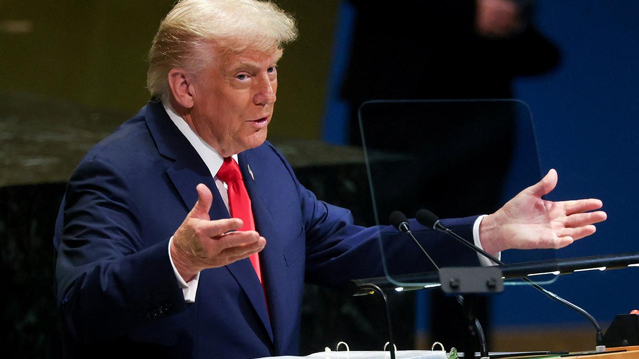 Trump'ın Venezuela sınırları içinde operasyon seçeneğini masada tuttuğu iddia edildi