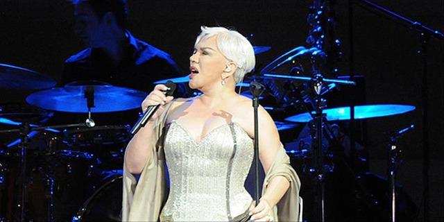 inç_b_c_d33e5a9a5c918a322815a5471c0cfc37