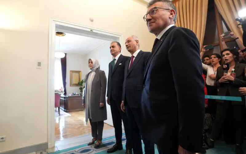 AK Parti ile DEM Parti, Terörsüz Türkiye İçin Ortak Çalışma Yürütüyor