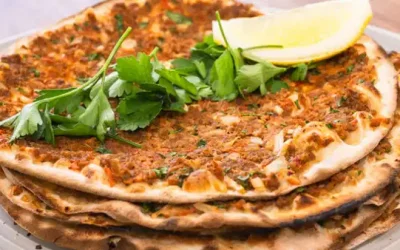 Klasik Lezzetin En Güzel Haline Dönüşen Glütensiz Lahmacun Tarifi