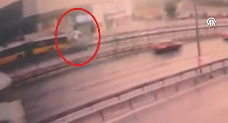 Küçükçekmece'de Feci Trafik Kazası: 3 Kişi Hayatını Kaybetti