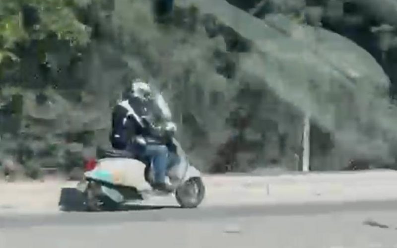 Trafiği Tehlikeye Atan Ters Yöne Giren Motosiklet Sürücüsü Güvenlik Kameralarına Takıldı