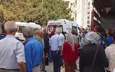 Veli Ağbaba pazarda fenalaştı